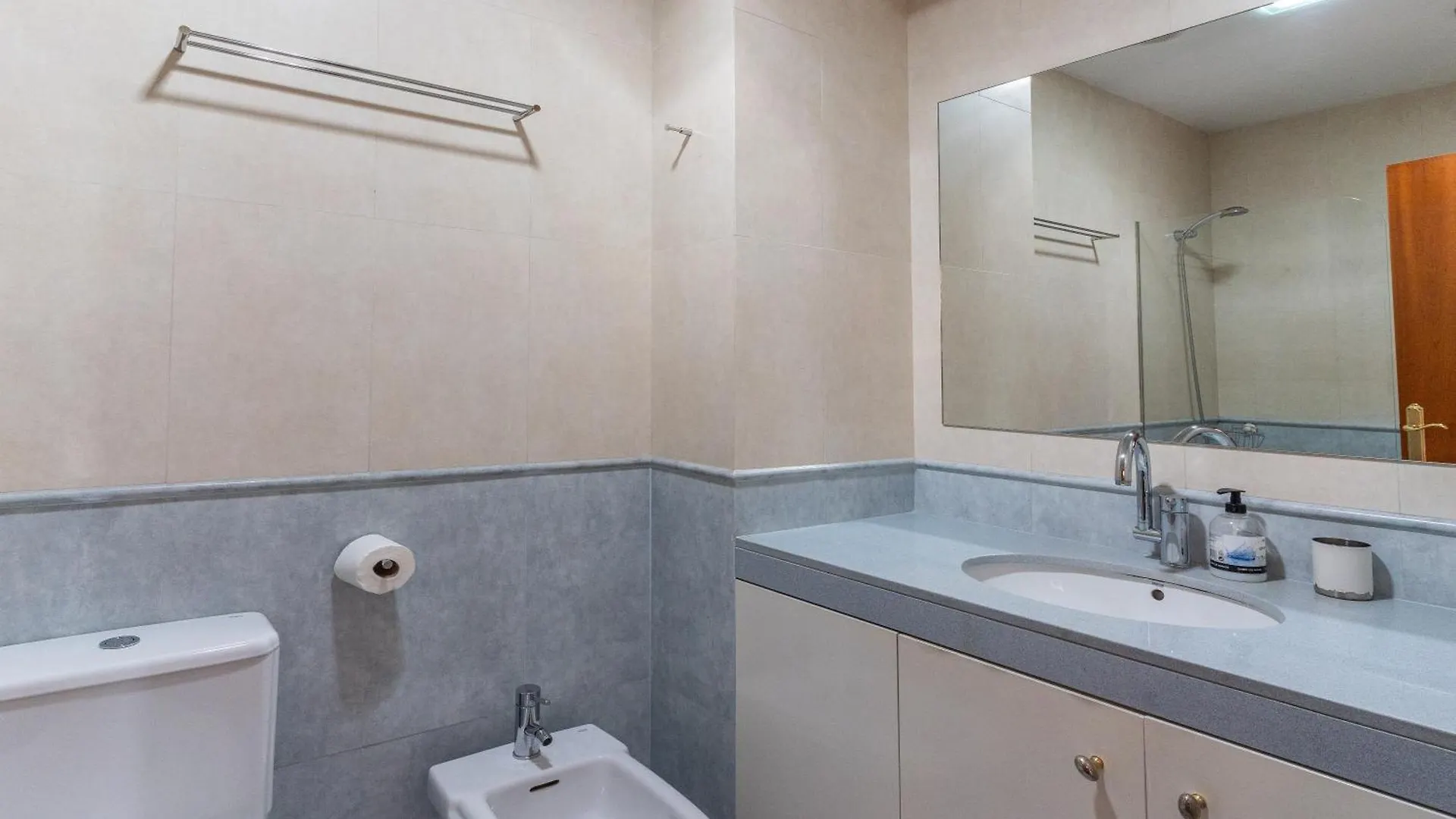 Centrico Apartamento Con Terraza Βαρκελώνη Διαμέρισμα