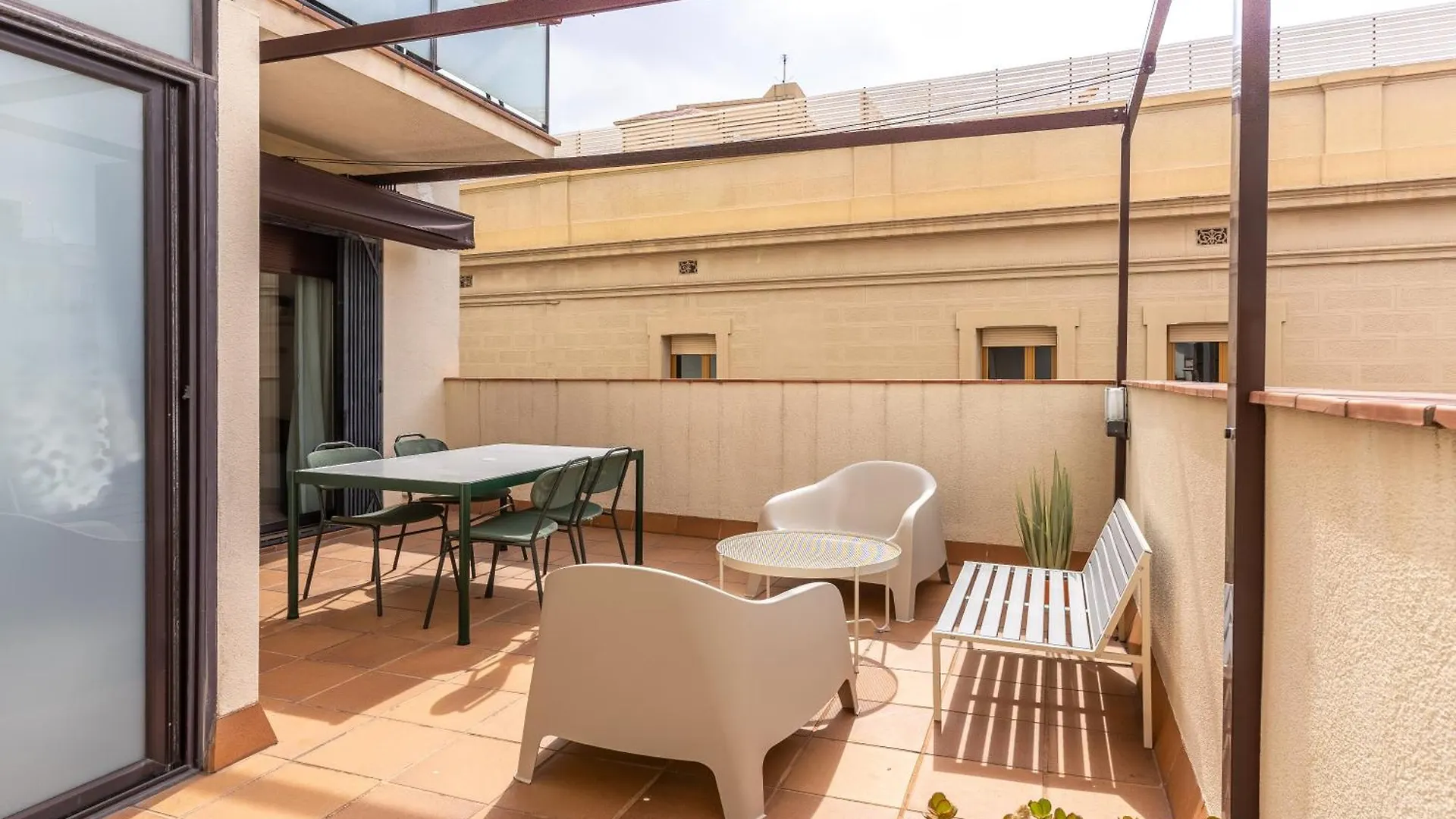 Centrico Apartamento Con Terraza Барселона