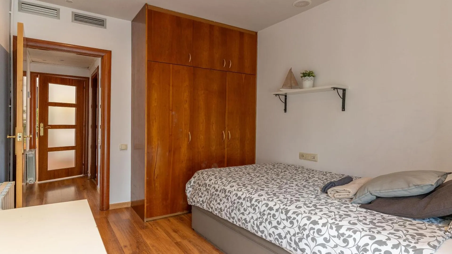 Centrico Apartamento Con Terraza Барселона Апартаменты