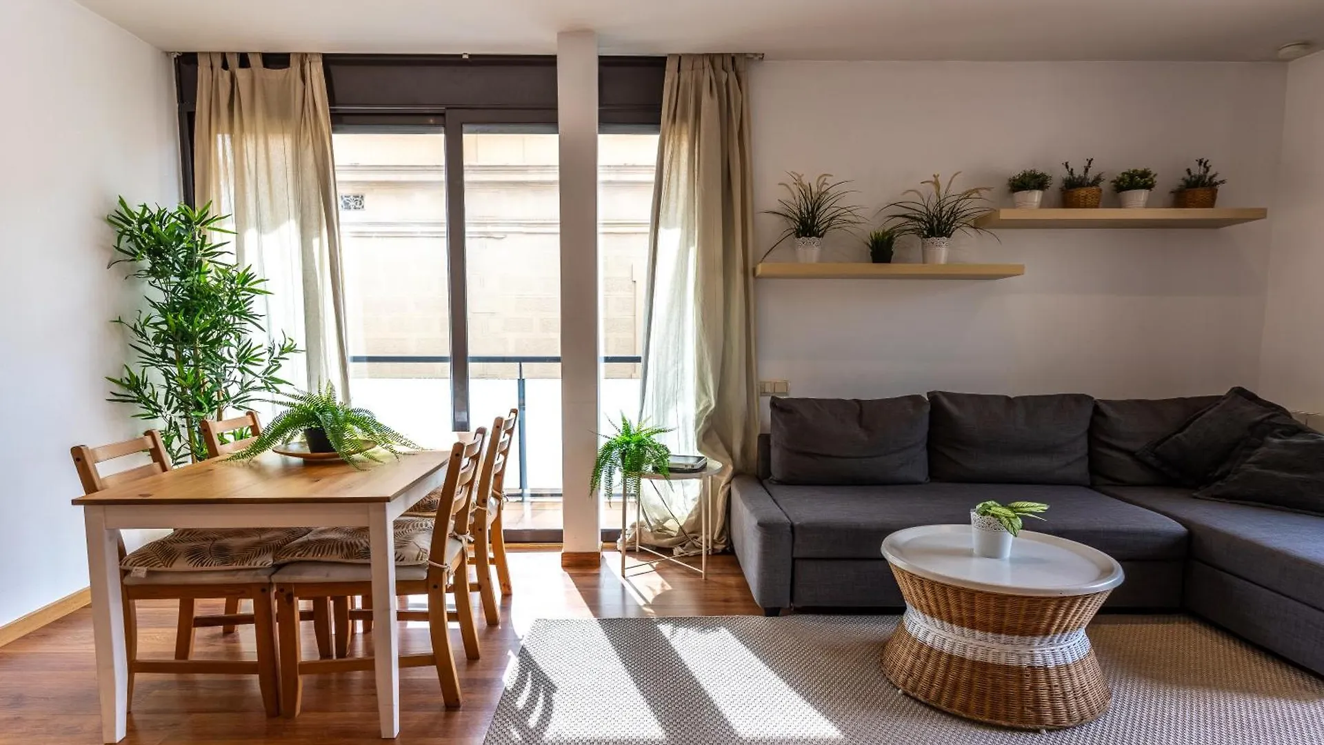 Centrico Apartamento Con Terraza Барселона 0*,